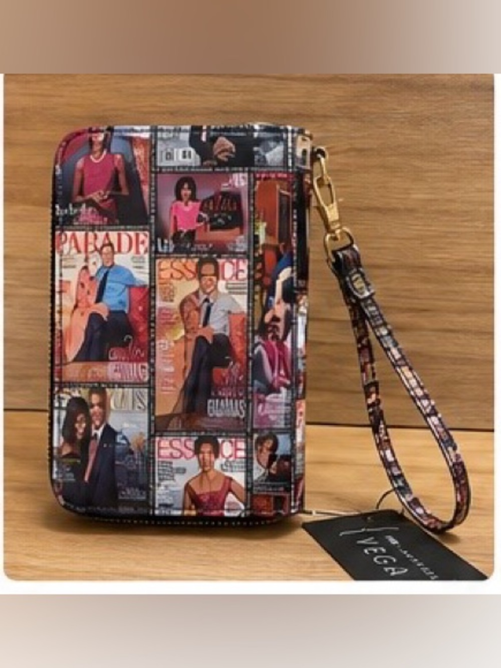 Michelle Obama Collectible Double Zip Cover Print Vegan Leather Wristlet Wallet